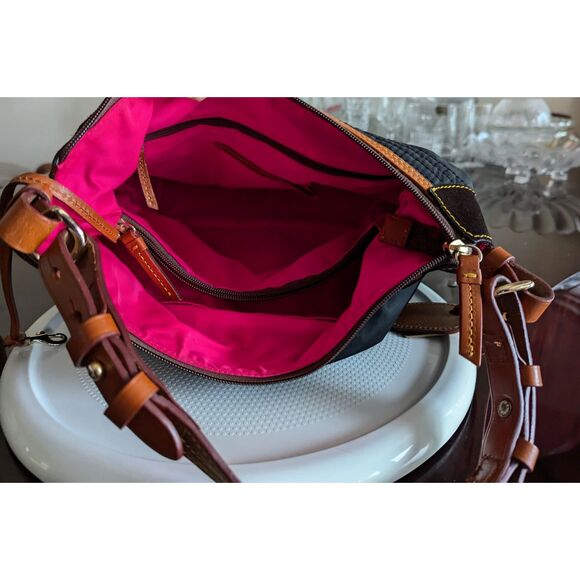 Dooney & Bourke Bag Hobo Shoulder Tote Erica with updated Duck logo - Picture 5 of 13